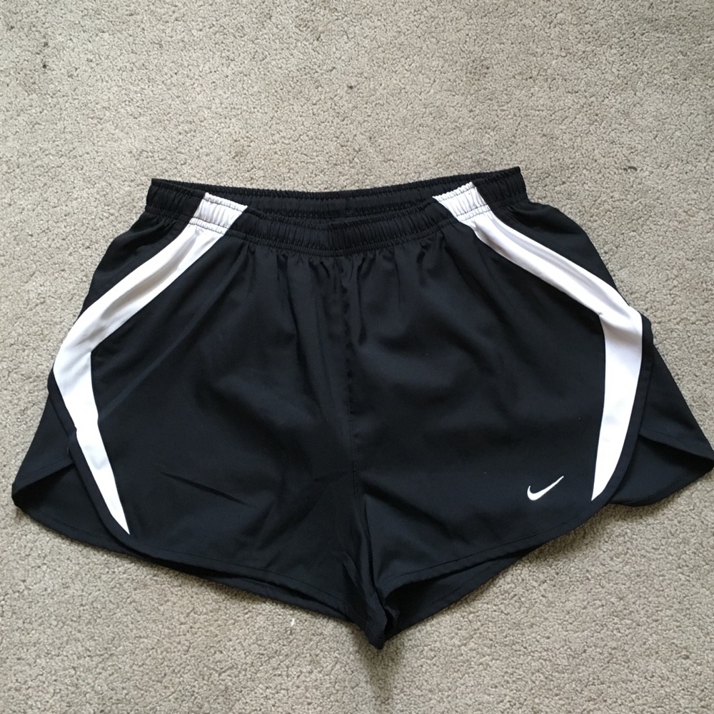 Nike Short Size Large